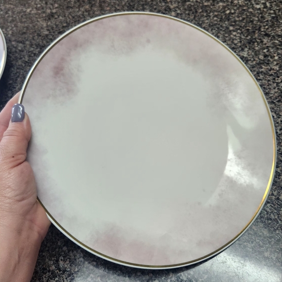 Lenox - 2 Trianna Salaria Dinner Plates - Picture 3 of 5